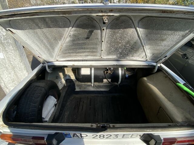 Білий ВАЗ 2106, об'ємом двигуна 1.6 л та пробігом 130 тис. км за 478 $, фото 5 на Automoto.ua