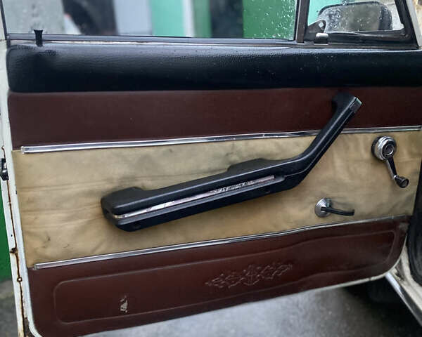 Белый ВАЗ 2106, объемом двигателя 1.5 л и пробегом 106 тыс. км за 1050 $, фото 10 на Automoto.ua