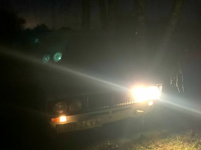 Білий ВАЗ 2106, об'ємом двигуна 1.3 л та пробігом 245 тис. км за 300 $, фото 4 на Automoto.ua