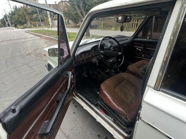 ВАЗ 2106 1983 в Днепре (Днепропетровске) на Automoto.ua Белый ВАЗ 2106, объемом двигателя 0 л и пробегом 100 тыс. км за 643 $, фото 5 на Automoto.ua