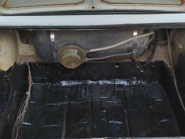 Белый ВАЗ 2106, объемом двигателя 0 л и пробегом 47 тыс. км за 515 $, фото 6 на Automoto.ua