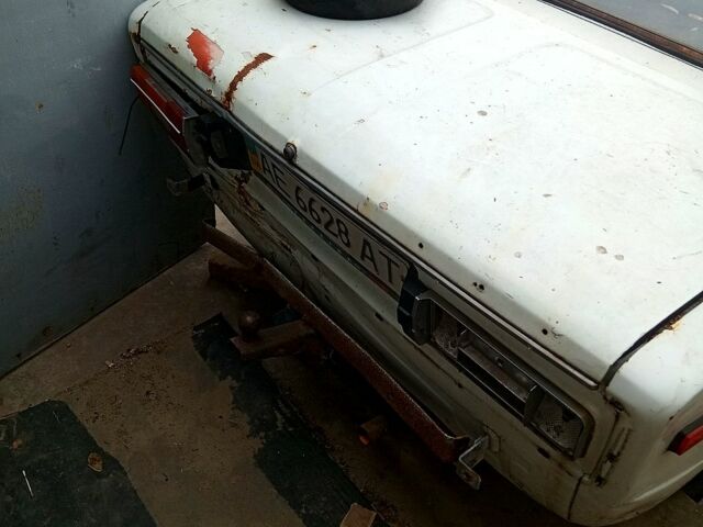 Белый ВАЗ 2106, объемом двигателя 1.3 л и пробегом 0 тыс. км за 400 $, фото 8 на Automoto.ua