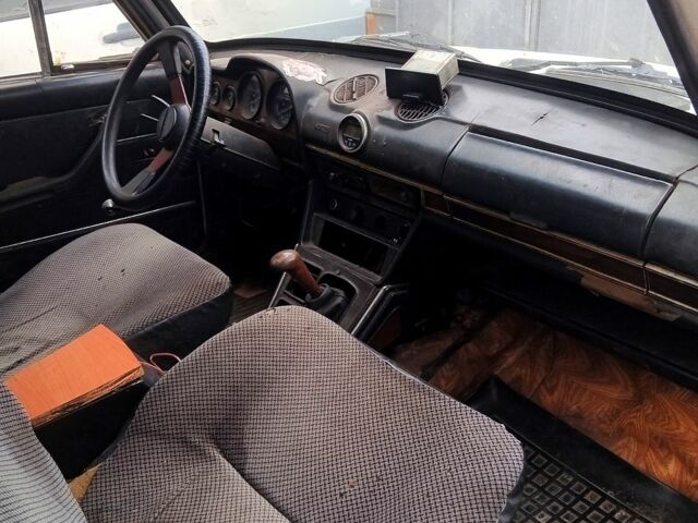 Белый ВАЗ 2106, объемом двигателя 1.3 л и пробегом 0 тыс. км за 400 $, фото 5 на Automoto.ua