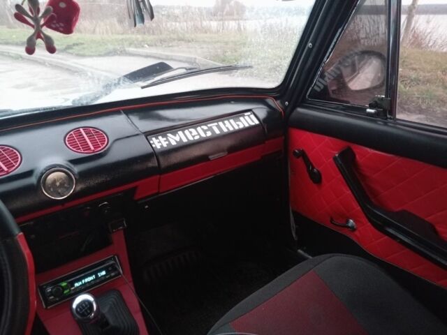 Белый ВАЗ 2106, объемом двигателя 1.3 л и пробегом 90 тыс. км за 600 $, фото 9 на Automoto.ua