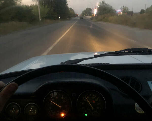 Белый ВАЗ 2106, объемом двигателя 1.57 л и пробегом 300 тыс. км за 1150 $, фото 29 на Automoto.ua