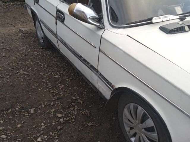 Білий ВАЗ 2106, об'ємом двигуна 1.3 л та пробігом 68 тис. км за 381 $, фото 5 на Automoto.ua