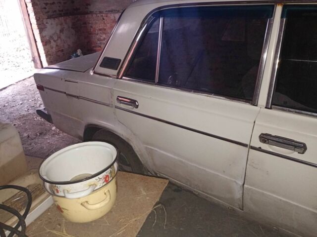 Белый ВАЗ 2106, объемом двигателя 1.1 л и пробегом 500 тыс. км за 522 $, фото 5 на Automoto.ua