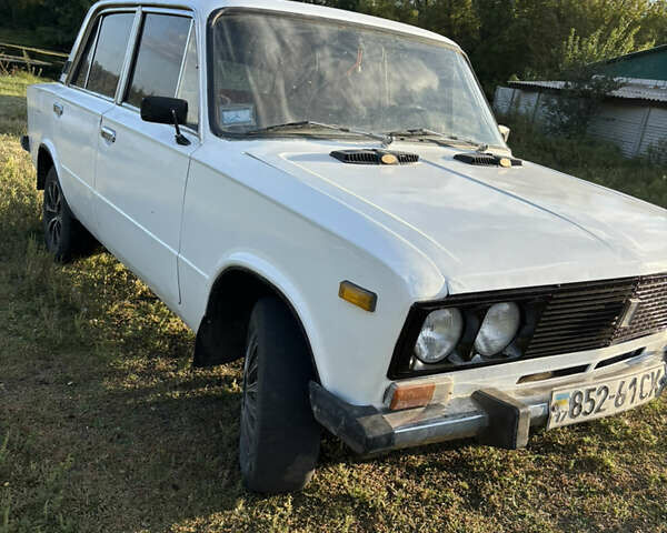 Белый ВАЗ 2106, объемом двигателя 0 л и пробегом 65 тыс. км за 550 $, фото 4 на Automoto.ua