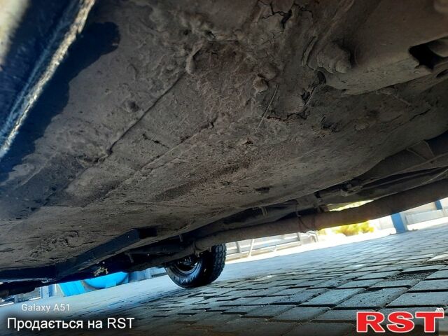 Белый ВАЗ 2106, объемом двигателя 1.5 л и пробегом 243 тыс. км за 410 $, фото 10 на Automoto.ua