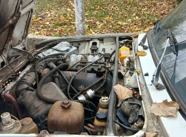 Білий ВАЗ 2106, об'ємом двигуна 1.6 л та пробігом 150 тис. км за 950 $, фото 5 на Automoto.ua