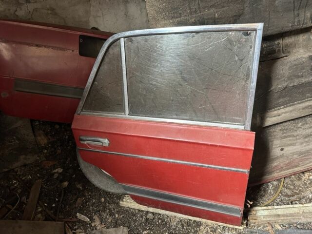 Белый ВАЗ 2106, объемом двигателя 1.5 л и пробегом 25 тыс. км за 360 $, фото 13 на Automoto.ua