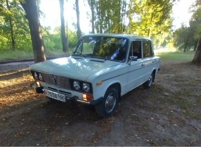 Белый ВАЗ 2106, объемом двигателя 1 л и пробегом 85 тыс. км за 900 $, фото 2 на Automoto.ua