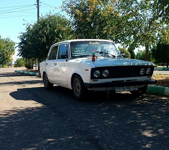 Белый ВАЗ 2106, объемом двигателя 1.3 л и пробегом 150 тыс. км за 600 $, фото 3 на Automoto.ua