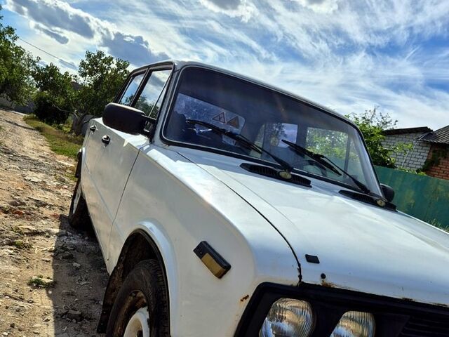 Білий ВАЗ 2106, об'ємом двигуна 1.3 л та пробігом 300 тис. км за 650 $, фото 7 на Automoto.ua