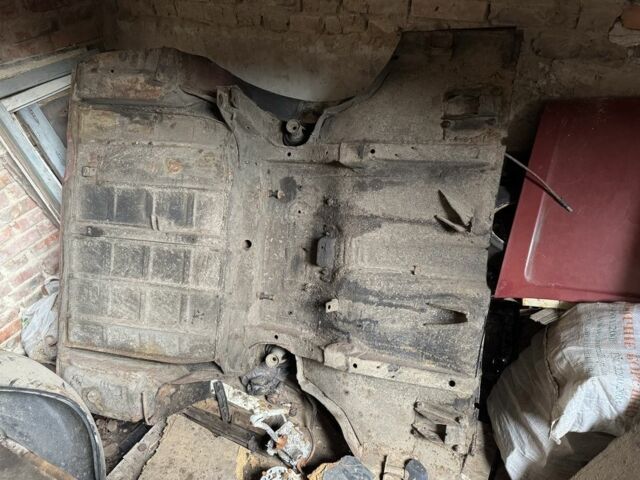 Белый ВАЗ 2106, объемом двигателя 1.5 л и пробегом 25 тыс. км за 360 $, фото 16 на Automoto.ua