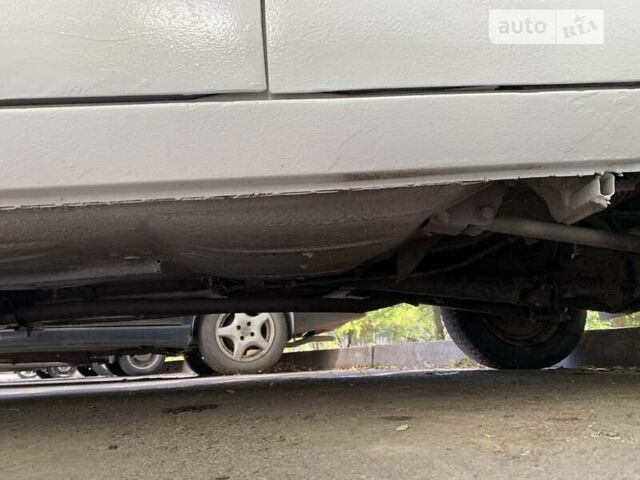 Белый ВАЗ 2106, объемом двигателя 1.3 л и пробегом 80 тыс. км за 750 $, фото 5 на Automoto.ua