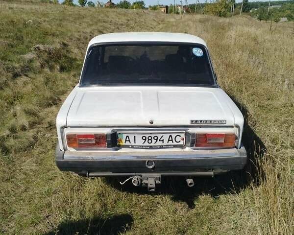 Белый ВАЗ 2106, объемом двигателя 1.3 л и пробегом 199 тыс. км за 532 $, фото 2 на Automoto.ua