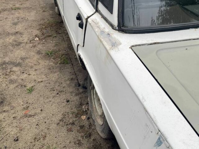 ВАЗ 2106 1985 в Краматорске на Automoto.ua Белый ВАЗ 2106, объемом двигателя 0 л и пробегом 2 тыс. км за 262 $, фото 3 на Automoto.ua