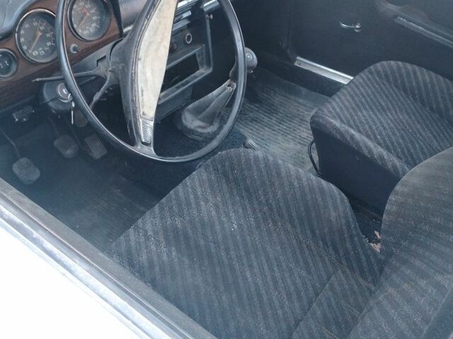 Білий ВАЗ 2106, об'ємом двигуна 1.3 л та пробігом 1 тис. км за 215 $, фото 4 на Automoto.ua