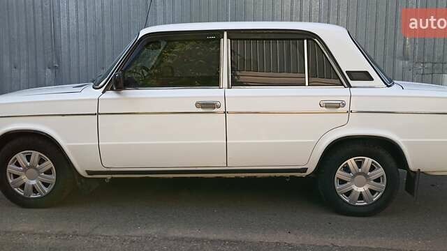 Белый ВАЗ 2106, объемом двигателя 1.57 л и пробегом 225 тыс. км за 2000 $, фото 3 на Automoto.ua