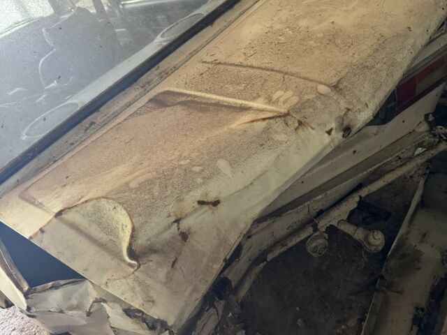 Белый ВАЗ 2106, объемом двигателя 0 л и пробегом 100 тыс. км за 239 $, фото 5 на Automoto.ua