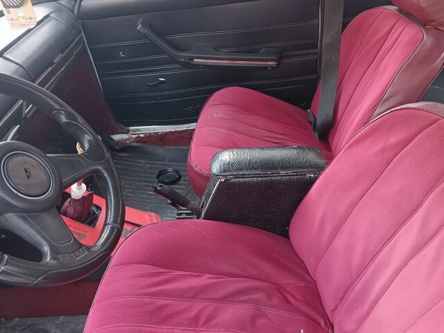 Белый ВАЗ 2106, объемом двигателя 1.6 л и пробегом 80 тыс. км за 405 $, фото 4 на Automoto.ua