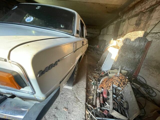 Белый ВАЗ 2106, объемом двигателя 1.3 л и пробегом 100 тыс. км за 650 $, фото 4 на Automoto.ua