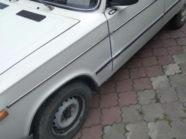 Белый ВАЗ 2106, объемом двигателя 0 л и пробегом 53 тыс. км за 500 $, фото 3 на Automoto.ua