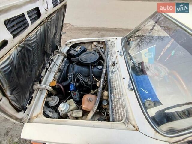 ВАЗ 2106 1985 в Богуславе на Automoto.ua Белый ВАЗ 2106, объемом двигателя 1.3 л и пробегом 88 тыс. км за 1000 $, фото 3 на Automoto.ua
