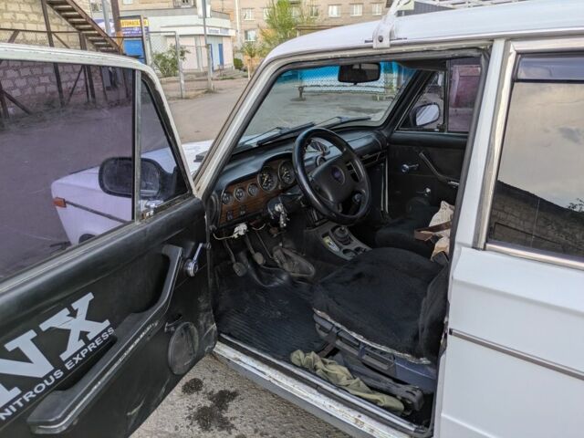 Белый ВАЗ 2106, объемом двигателя 1.3 л и пробегом 100 тыс. км за 30000 $, фото 3 на Automoto.ua