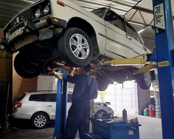ВАЗ 2106 1985 в Богуславе на Automoto.ua Белый ВАЗ 2106, объемом двигателя 1.3 л и пробегом 88 тыс. км за 1000 $, фото 1 на Automoto.ua
