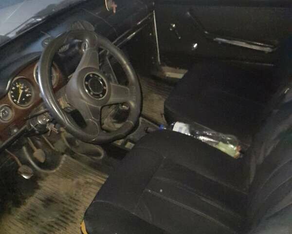 Білий ВАЗ 2106, об'ємом двигуна 1.3 л та пробігом 250 тис. км за 588 $, фото 6 на Automoto.ua