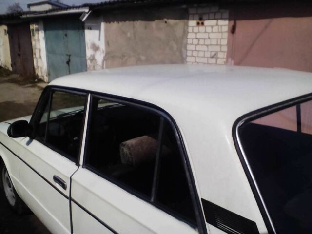 Білий ВАЗ 2106, об'ємом двигуна 1.3 л та пробігом 95 тис. км за 950 $, фото 2 на Automoto.ua