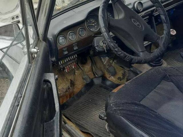 Белый ВАЗ 2106, объемом двигателя 1.5 л и пробегом 63 тыс. км за 308 $, фото 3 на Automoto.ua