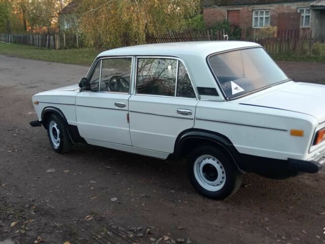 Белый ВАЗ 2106, объемом двигателя 1.3 л и пробегом 330 тыс. км за 400 $, фото 6 на Automoto.ua
