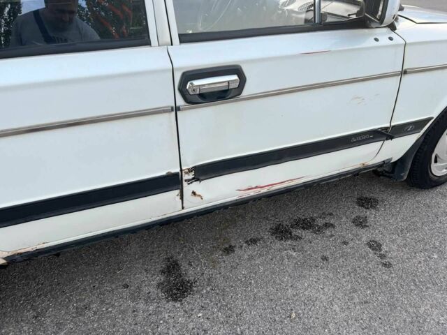 Белый ВАЗ 2106, объемом двигателя 1.5 л и пробегом 111 тыс. км за 599 $, фото 8 на Automoto.ua