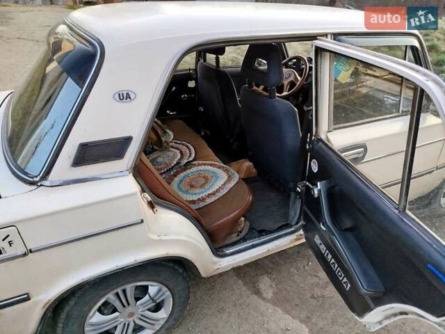ВАЗ 2106 1985 в Богуславе на Automoto.ua Белый ВАЗ 2106, объемом двигателя 1.3 л и пробегом 88 тыс. км за 1000 $, фото 6 на Automoto.ua