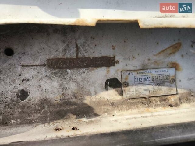 Белый ВАЗ 2106, объемом двигателя 1.29 л и пробегом 172 тыс. км за 595 $, фото 9 на Automoto.ua
