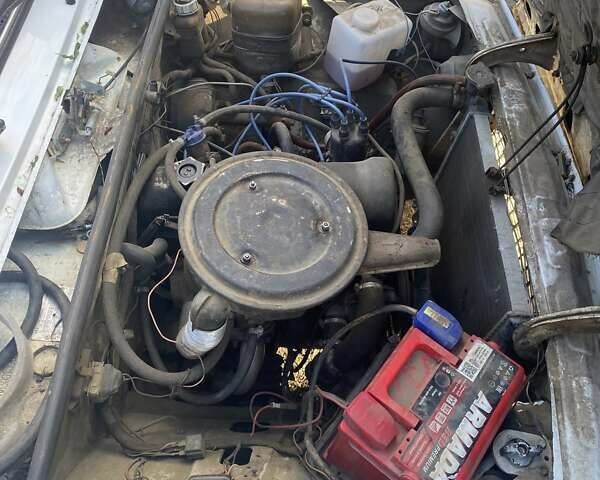 Белый ВАЗ 2106, объемом двигателя 1.29 л и пробегом 300 тыс. км за 800 $, фото 10 на Automoto.ua