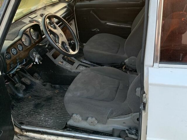 Белый ВАЗ 2106, объемом двигателя 1.5 л и пробегом 123 тыс. км за 418 $, фото 7 на Automoto.ua