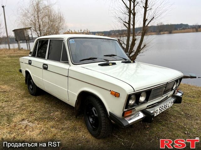 Белый ВАЗ 2106, объемом двигателя 13 л и пробегом 100 тыс. км за 600 $, фото 4 на Automoto.ua
