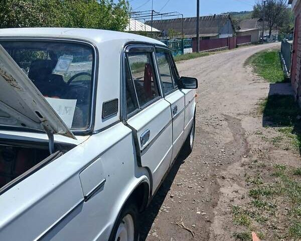 Белый ВАЗ 2106, объемом двигателя 1.6 л и пробегом 100 тыс. км за 650 $, фото 2 на Automoto.ua
