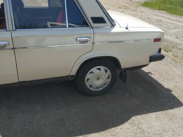 Белый ВАЗ 2106, объемом двигателя 0 л и пробегом 40 тыс. км за 1000 $, фото 4 на Automoto.ua