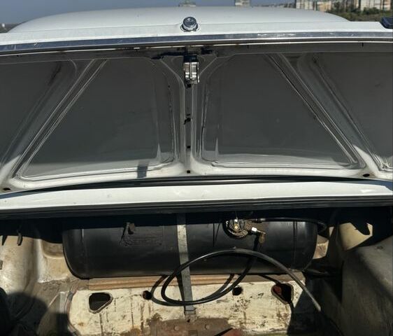 Білий ВАЗ 2106, об'ємом двигуна 1.3 л та пробігом 175 тис. км за 967 $, фото 5 на Automoto.ua