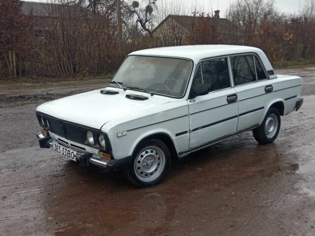 Белый ВАЗ 2106, объемом двигателя 1.3 л и пробегом 330 тыс. км за 350 $, фото 3 на Automoto.ua