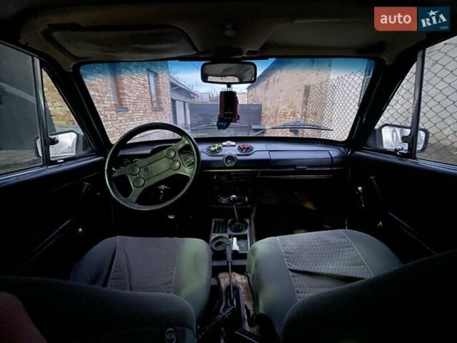 Белый ВАЗ 2106, объемом двигателя 1.6 л и пробегом 197 тыс. км за 500 $, фото 5 на Automoto.ua