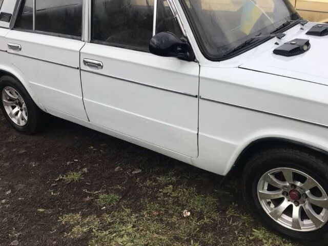 Білий ВАЗ 2106, об'ємом двигуна 1.3 л та пробігом 1 тис. км за 1000 $, фото 4 на Automoto.ua