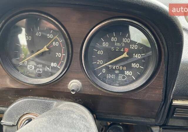 Белый ВАЗ 2106, объемом двигателя 1.3 л и пробегом 54 тыс. км за 600 $, фото 3 на Automoto.ua