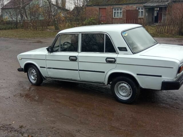 Белый ВАЗ 2106, объемом двигателя 1.3 л и пробегом 330 тыс. км за 350 $, фото 7 на Automoto.ua