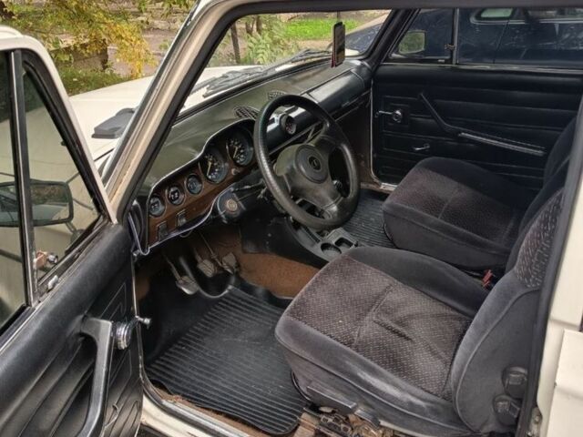 Белый ВАЗ 2106, объемом двигателя 1.6 л и пробегом 140 тыс. км за 666 $, фото 5 на Automoto.ua